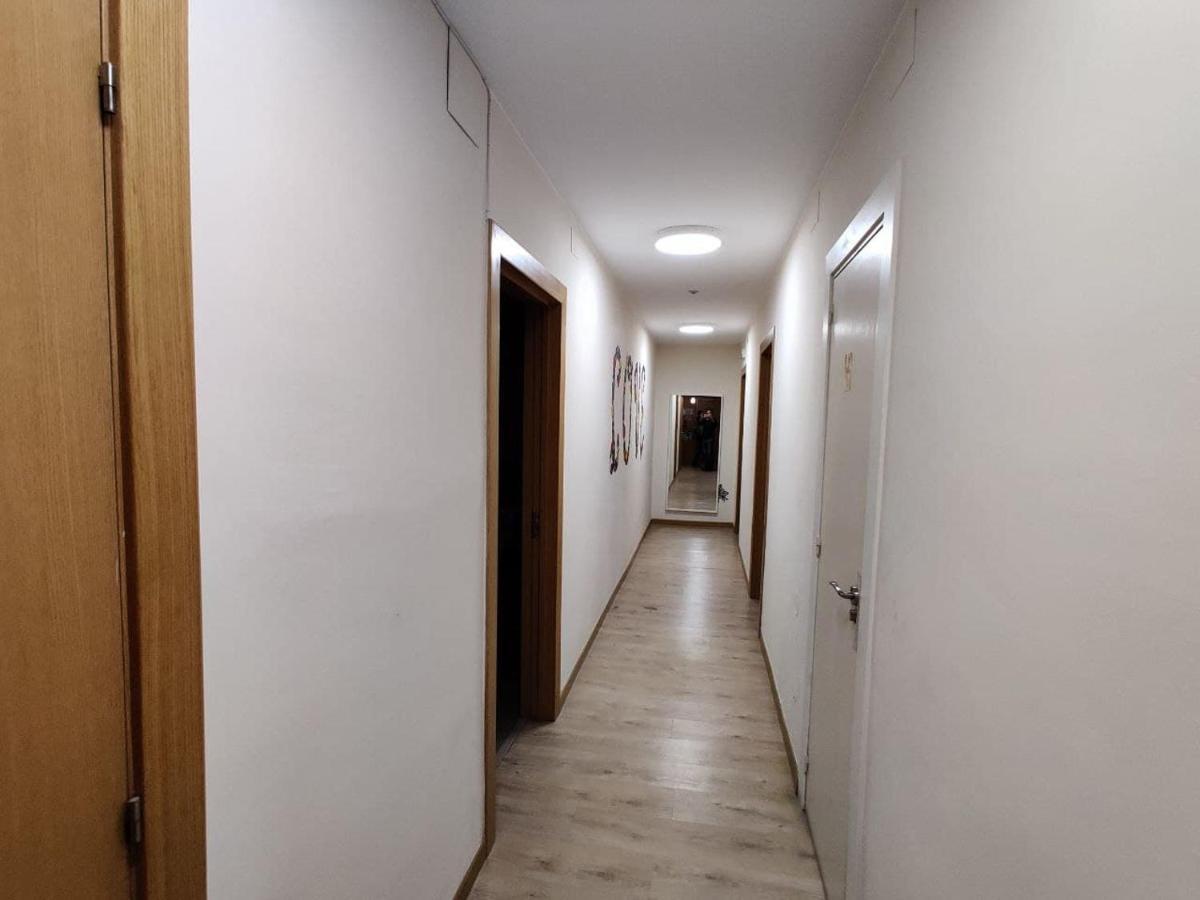 Guest House Barcelona Bruc Bagian luar foto