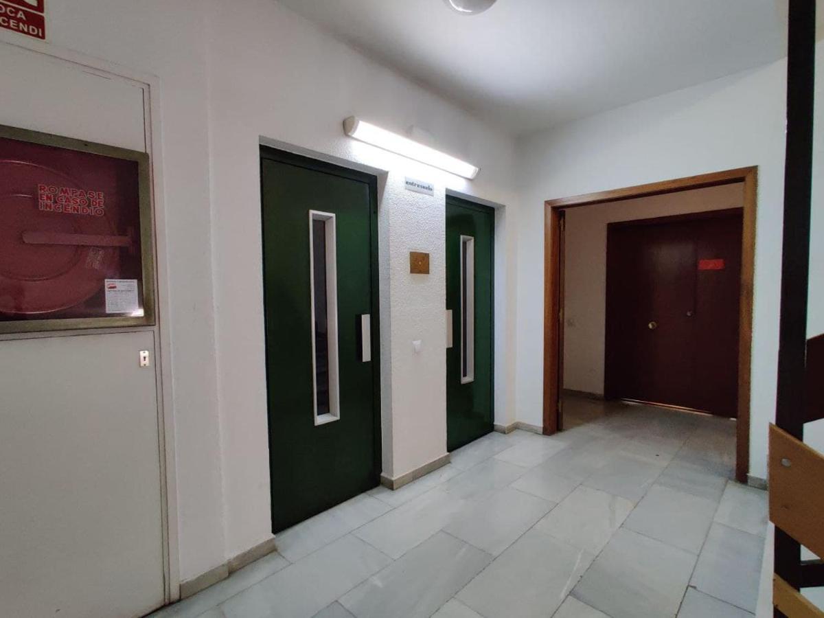 Guest House Barcelona Bruc Bagian luar foto